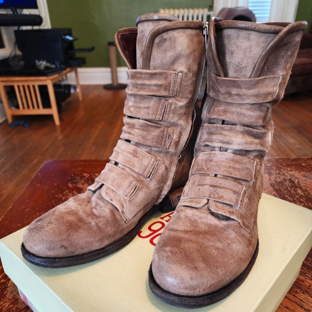 A.S.98 Traver, Tobacco, size 39